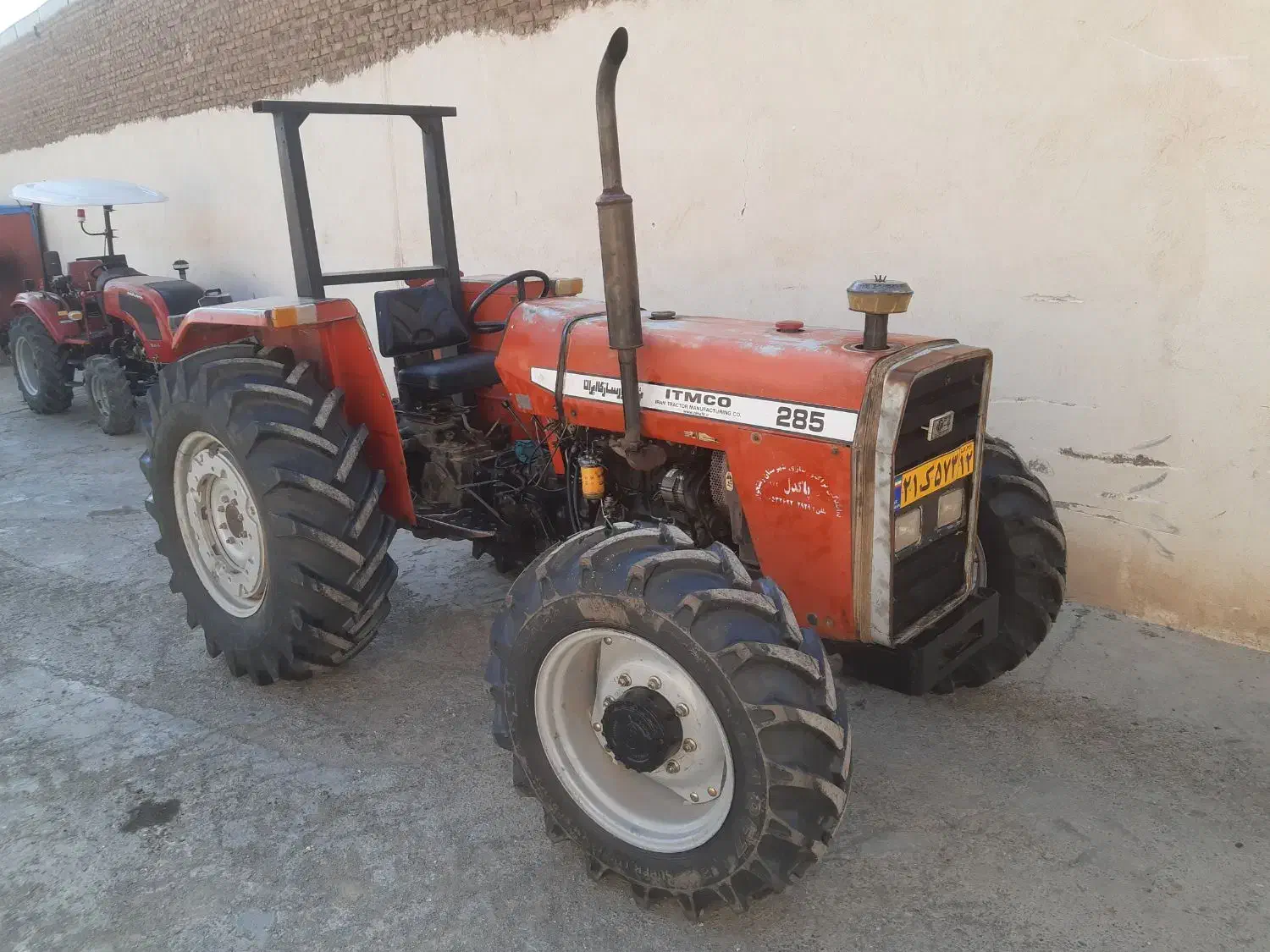 تراکتور ۲۸۵ جفت مدل ۸۴|خودرو سنگین|سبزوار, امام خمینی (ناوی)|دیوار