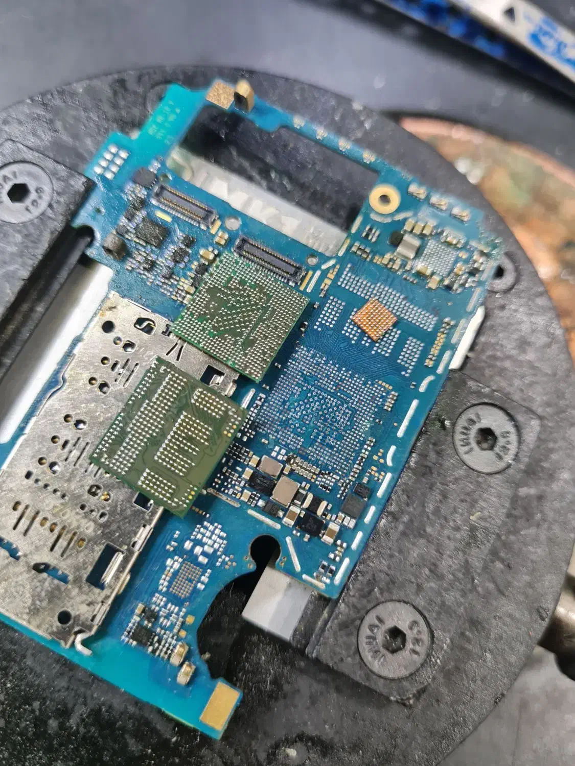 تعمیرات تلفن همراه و دسته های بازی|خدمات رایانه‌ای و موبایل|بندرعباس, |دیوار