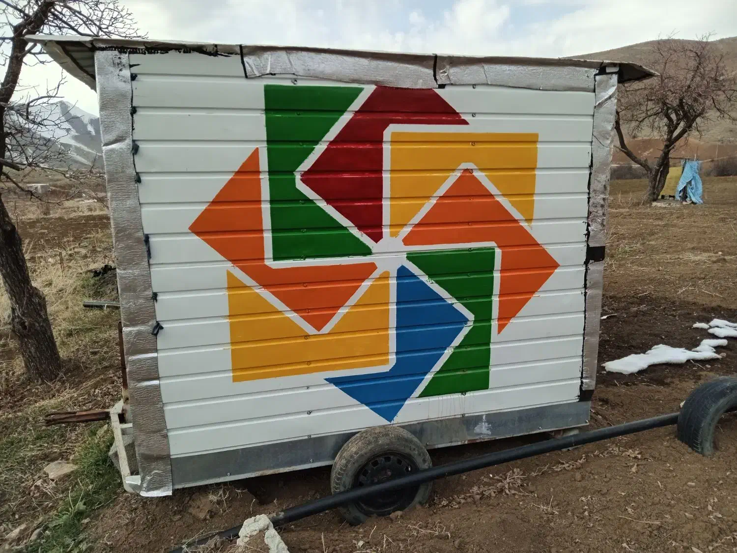 کانکس سیار|ماشین‌آلات صنعتی|موچش, |دیوار