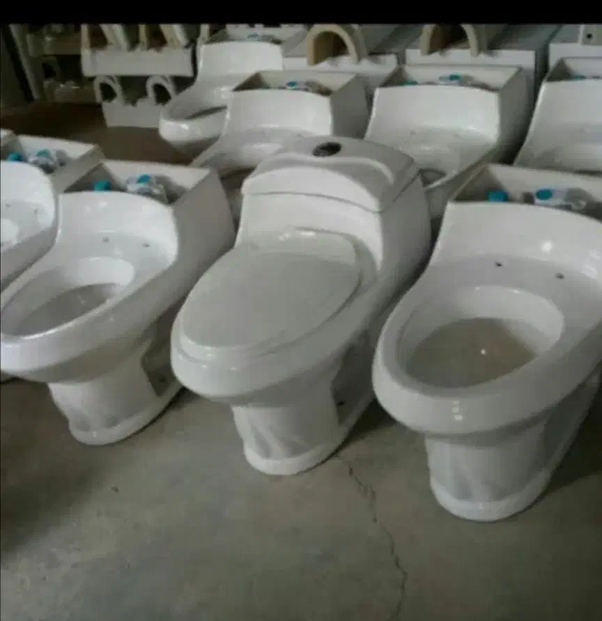 توالت فرنگی دیواری/سینکو Cinco *|لوازم سرویس بهداشتی|قم, نیروگاه|دیوار