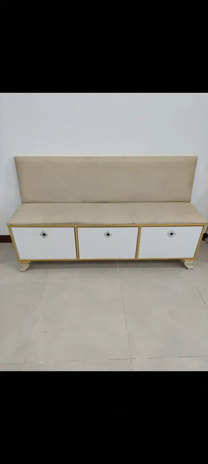 پاف ۳نفره مبلی ۳کشو ام دی اف*روکش چرم|مبلمان خانگی و میز عسلی|کرج, کوی مهر|دیوار