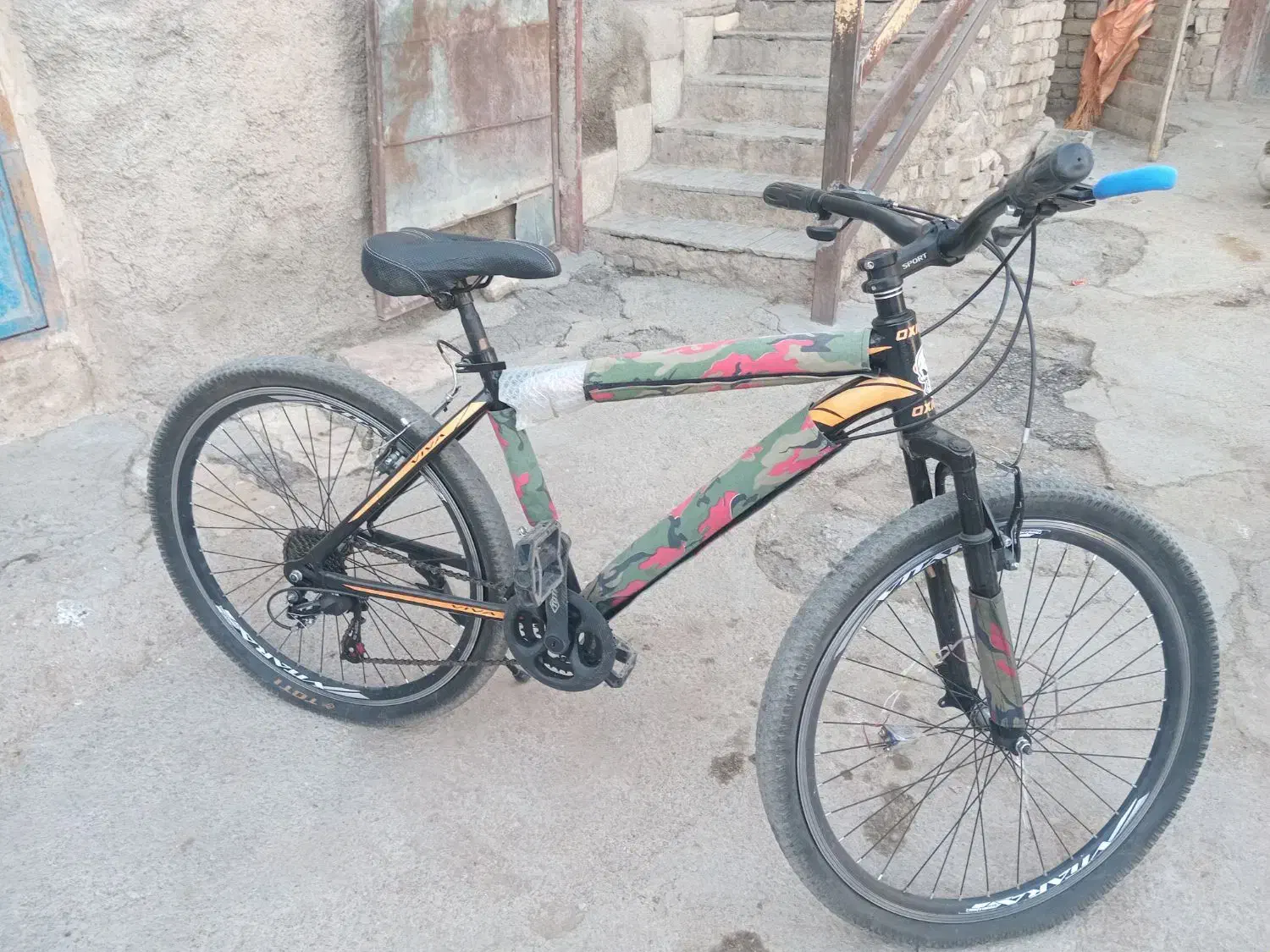 دوچرخه ویوا اکسیژن ۲۶|دوچرخه، اسکیت، اسکوتر|روانسر, |دیوار