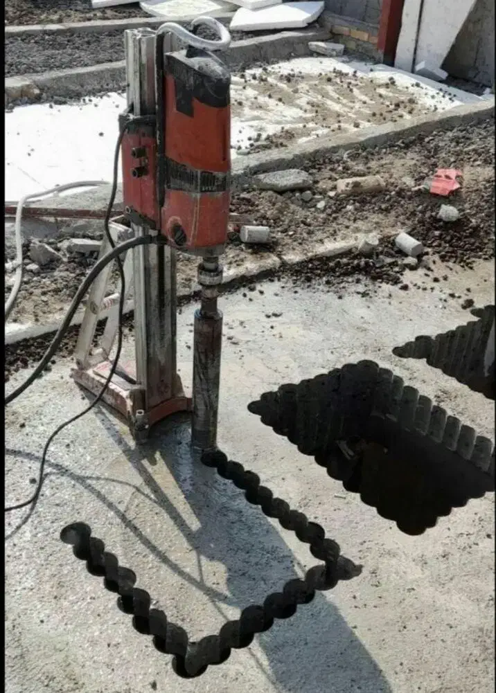 سوراخکاری وتخریب ساختمان|خدمات پیشه و مهارت|میاندوآب, |دیوار