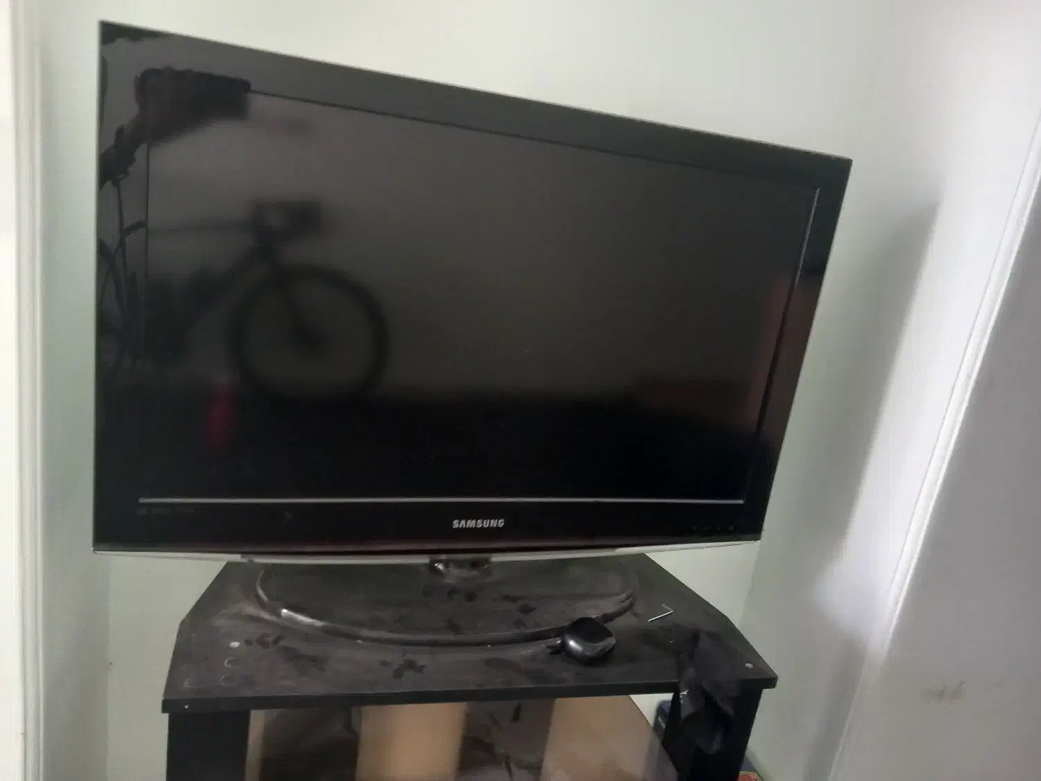 تلویزیون سامسونگ اصل ویک عدد گیرنده|تلویزیون و پروژکتور|کرمان, |دیوار