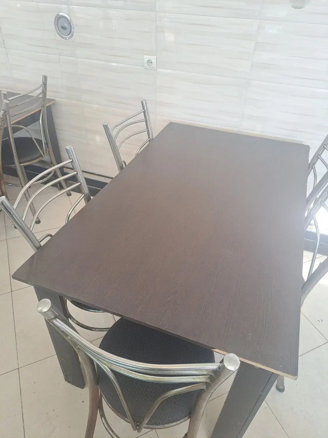 میز صندلی رستورانی|میز و صندلی غذاخوری|صوفیان, |دیوار