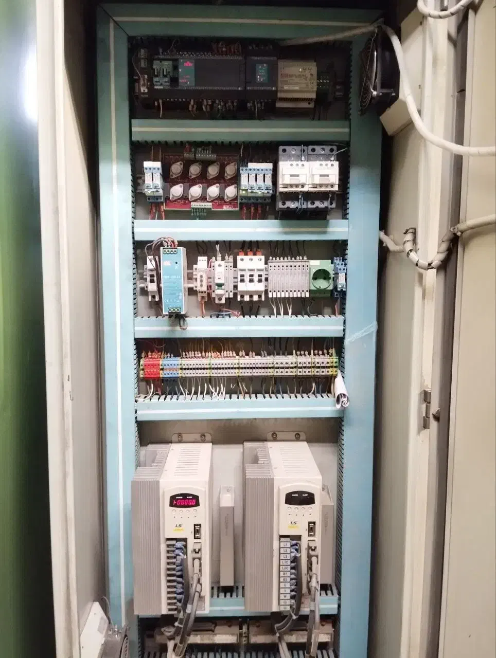 برق‌صنعتیPLCتابلو‌برقHMIدرایو.برق‌ساختمانCNC|خدمات پیشه و مهارت|قدس, شهرک فرزان|دیوار