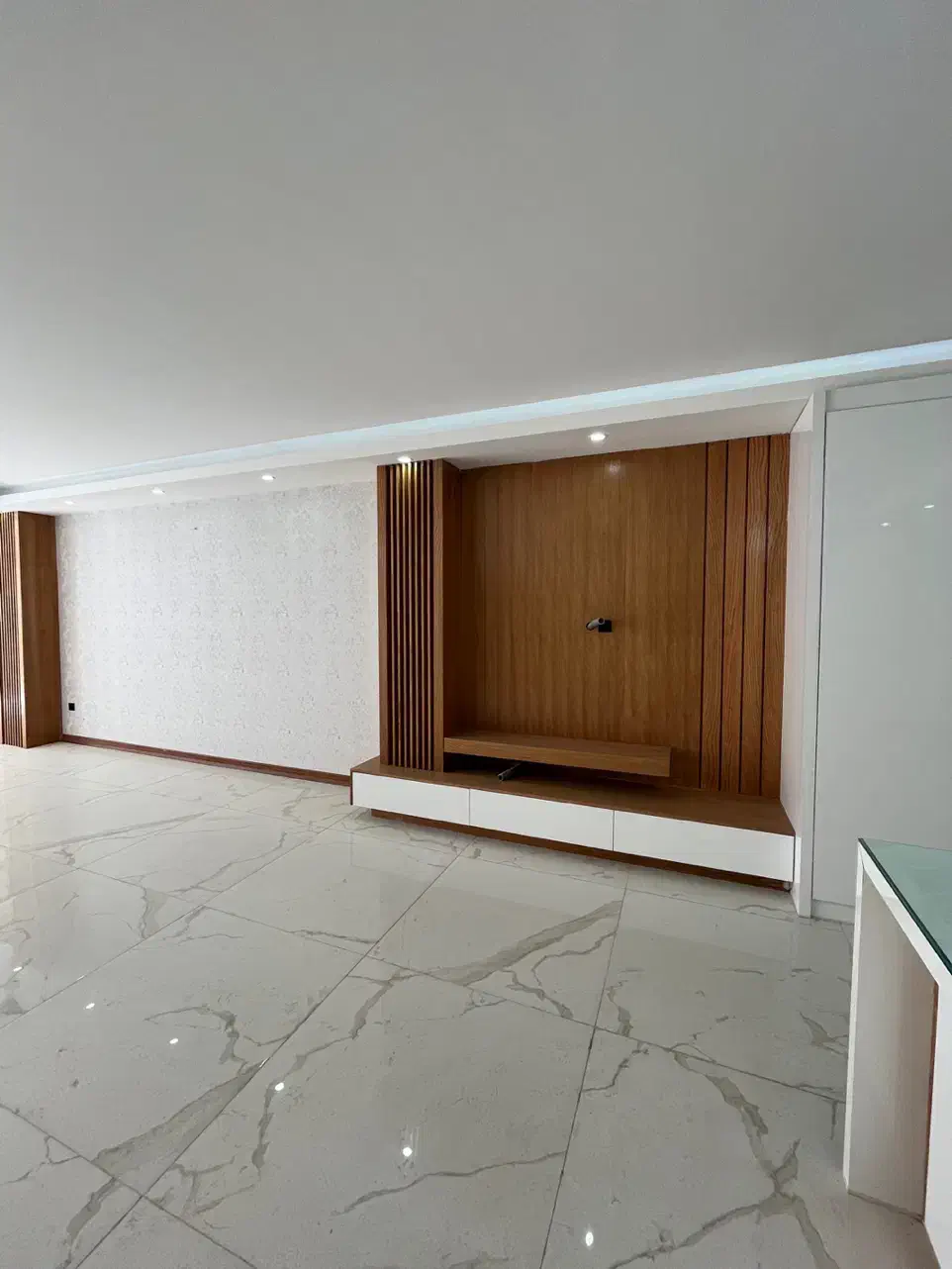 تکواحدی سه خواب با مستر // معاوضه|فروش آپارتمان|اصفهان, کوی امیریه|دیوار