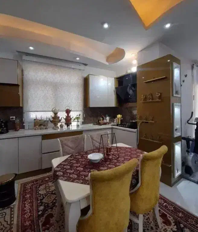 ۸۸ متر سند دار/پارکینگ+ لوکیشن مناسب|فروش آپارتمان|کهریزک, |دیوار