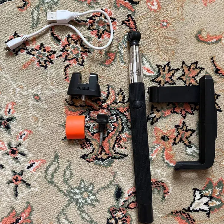 مونوپاد|لوازم جانبی موبایل و تبلت|فردیس, شهرک سپاه|دیوار