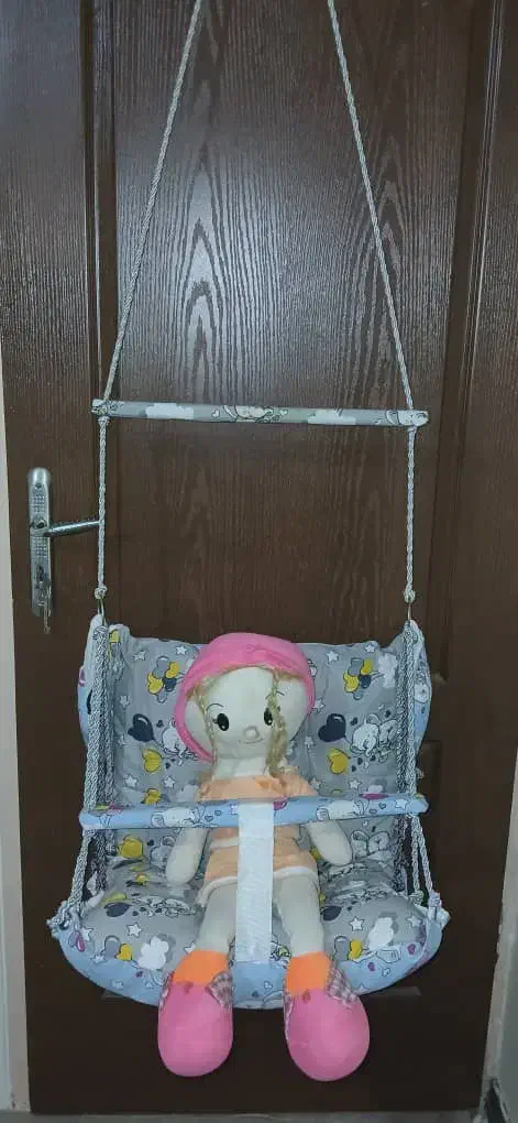 کریر|کالسکه و لوازم جانبی|چهارباغ, |دیوار