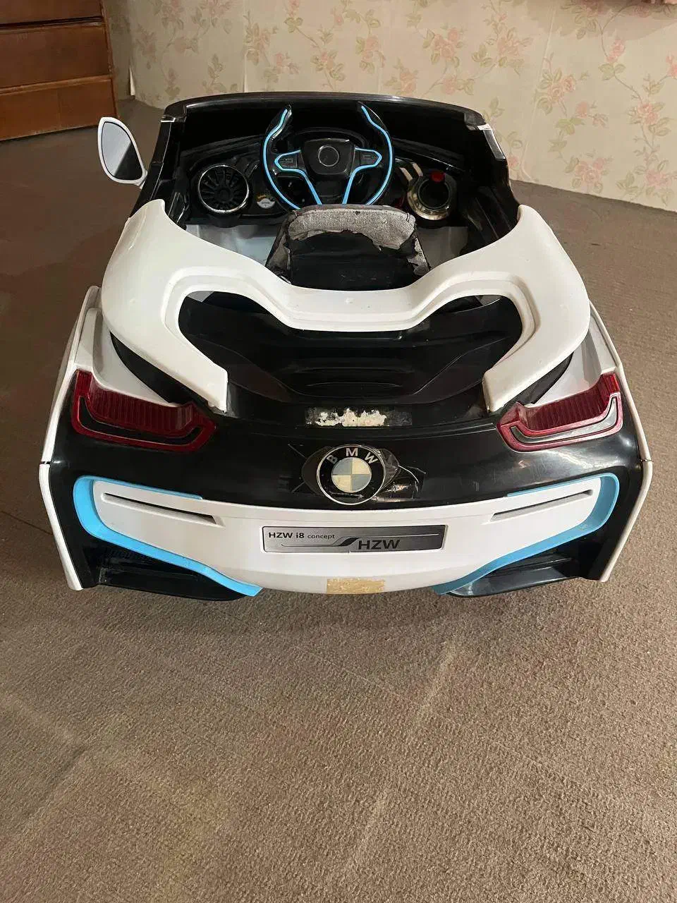 ماشین شارژی چراغ دار BMW|اسباببازی بچه|گنبد کاووس, |دیوار