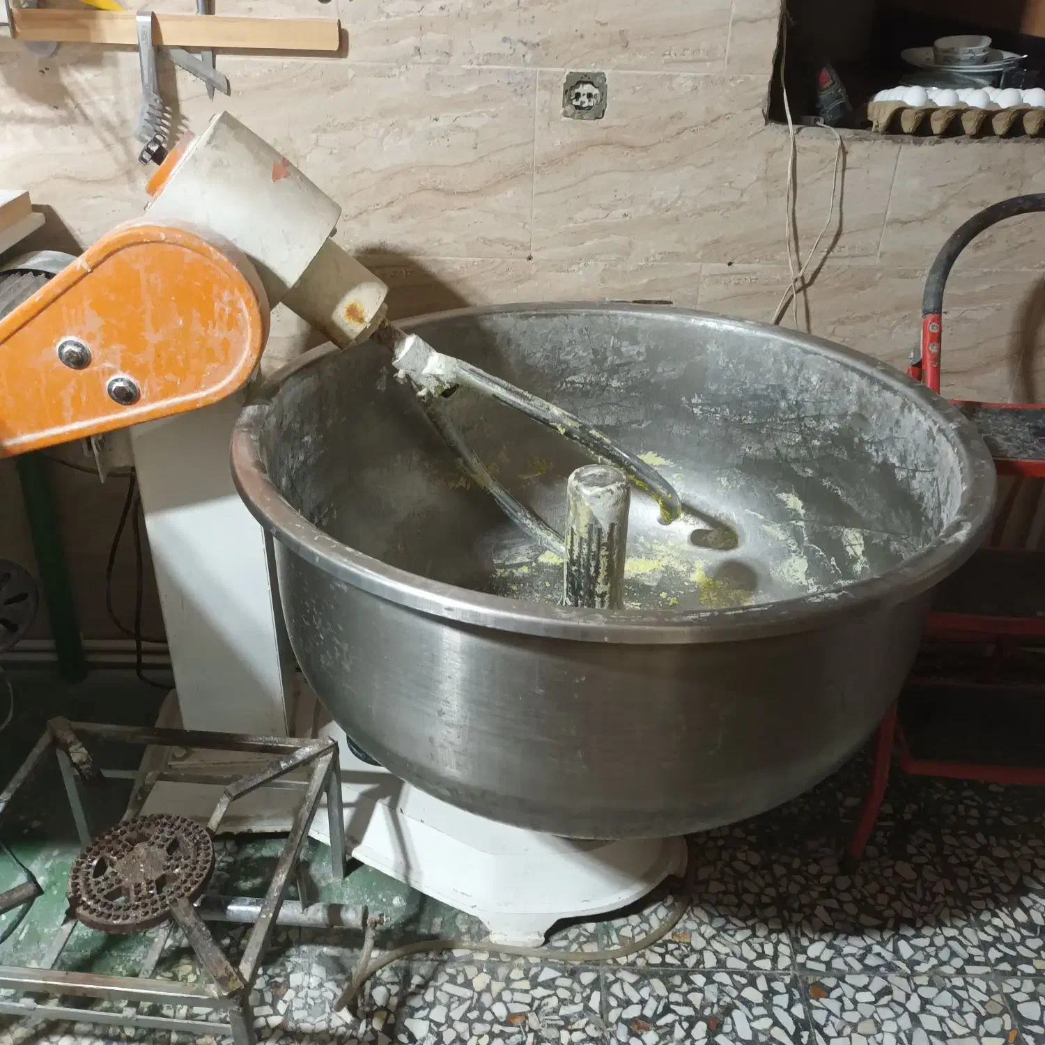 خمیرگیرسه گونی،و۳۰کیلویی وچانه گیرسه تاباهم|فروشگاه و مغازه|صائین قلعه, |دیوار