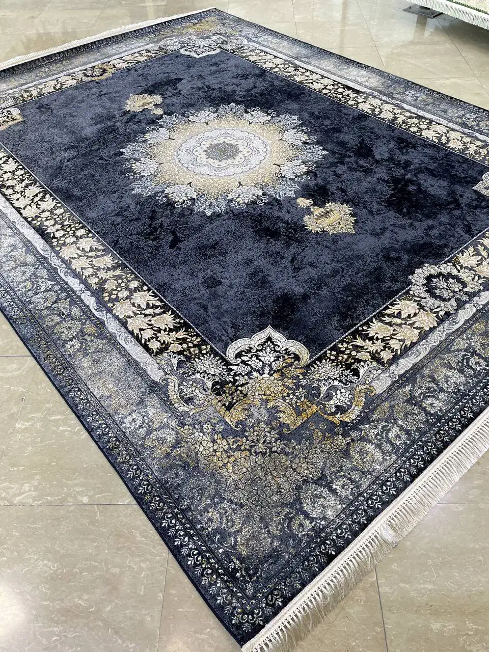 فرش ضخیم کاشان|فرش|برخوار, |دیوار