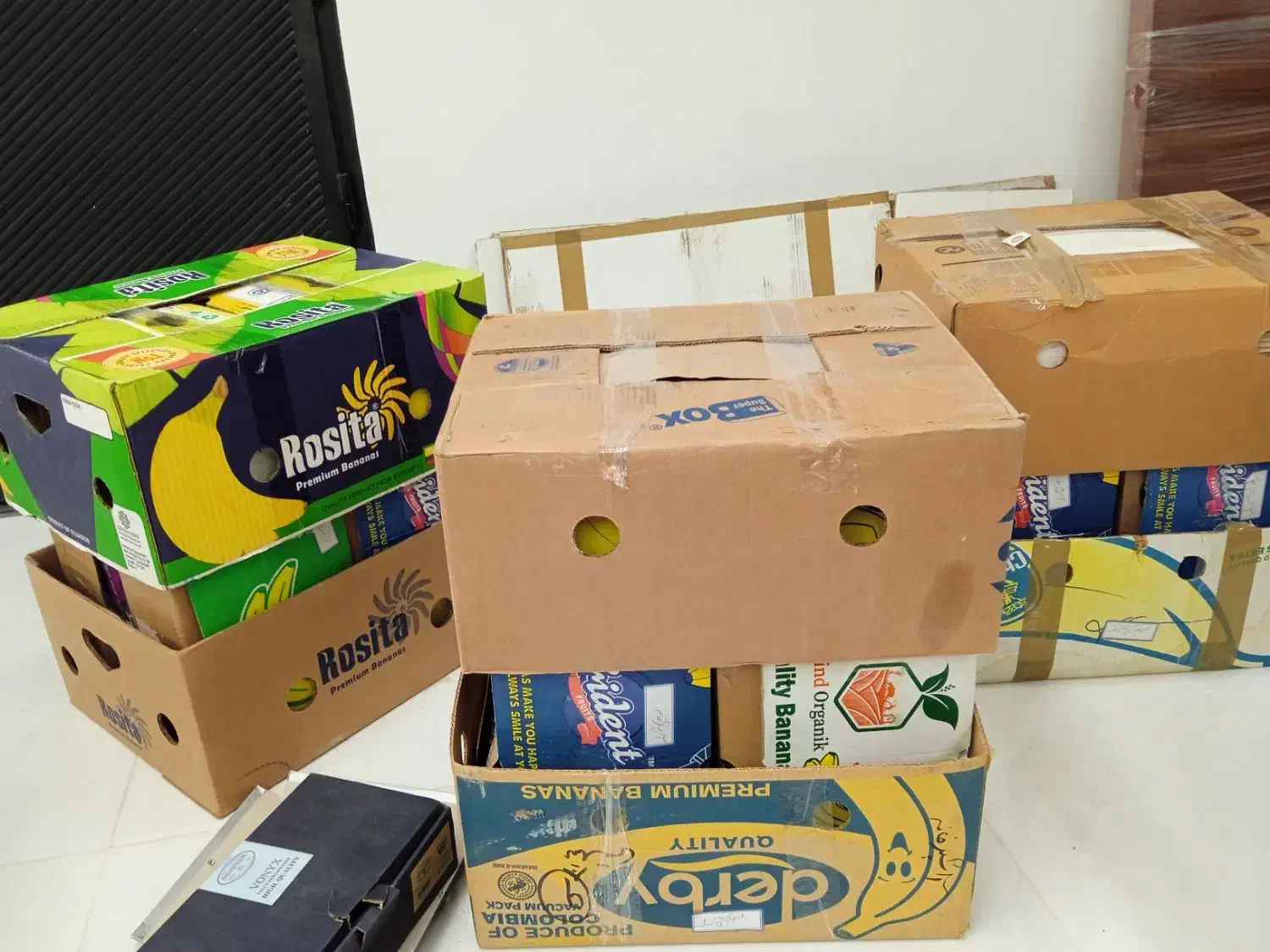 کارتون موز نو|حراج|همدان, |دیوار