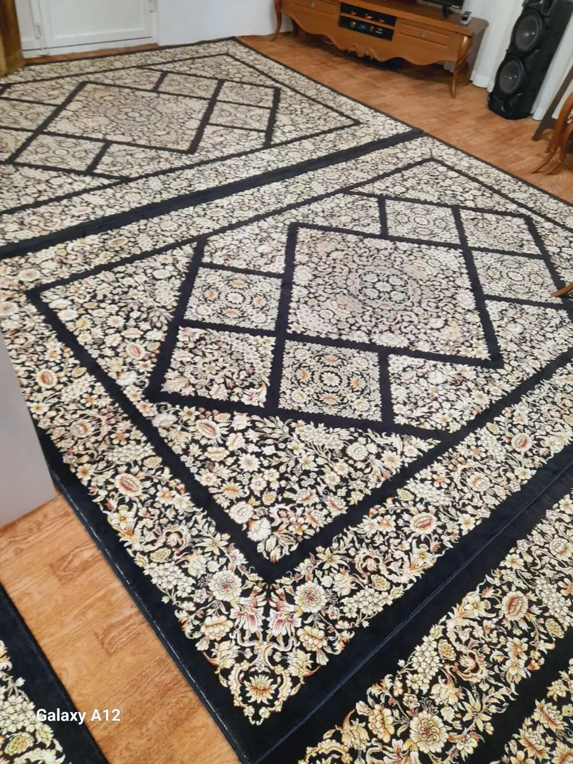 فرش فرهی ۷۰۰ شانه|فرش|سنندج, |دیوار