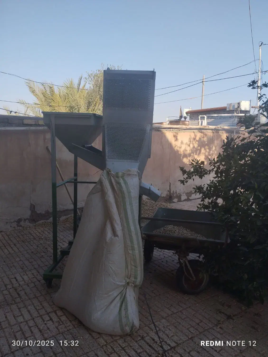 بادکش پسته|ماشین‌آلات صنعتی|راور, |دیوار