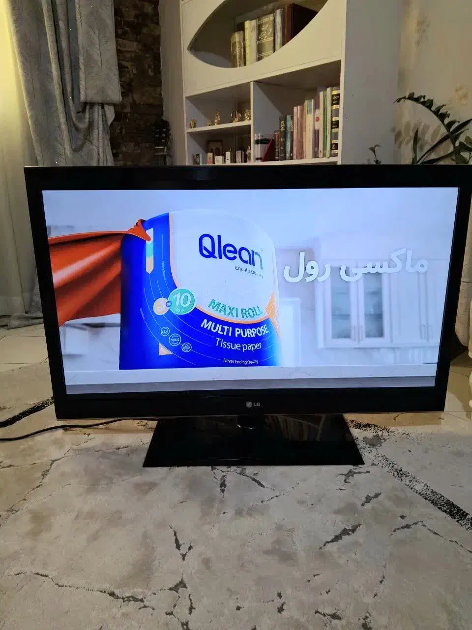 تلویزیون ال ای دی ال جی ۴۲ اینچ در حد نو|تلویزیون و پروژکتور|اندیشه, شهرک کوثر|دیوار