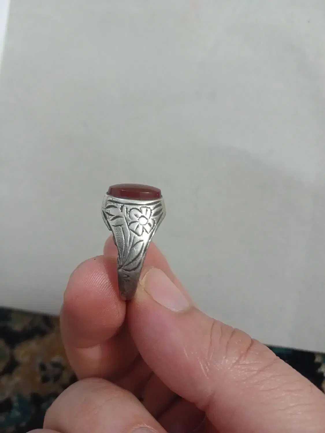 انگشتر نقره|کلکسیون اشیاء عتیقه|اشتهارد, |دیوار