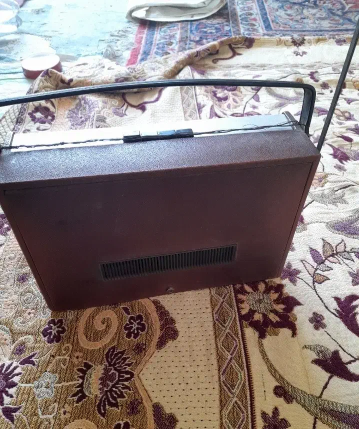 رادیو صوتی قدیمی مارک ERRES|سیستم صوتی خانگی|مراغه, |دیوار