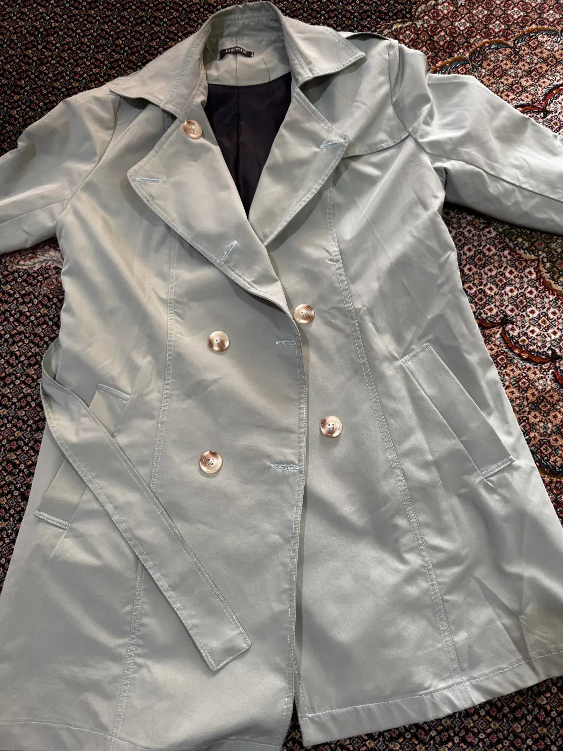 کت بارانی|لباس|شیروان (خراسان), |دیوار