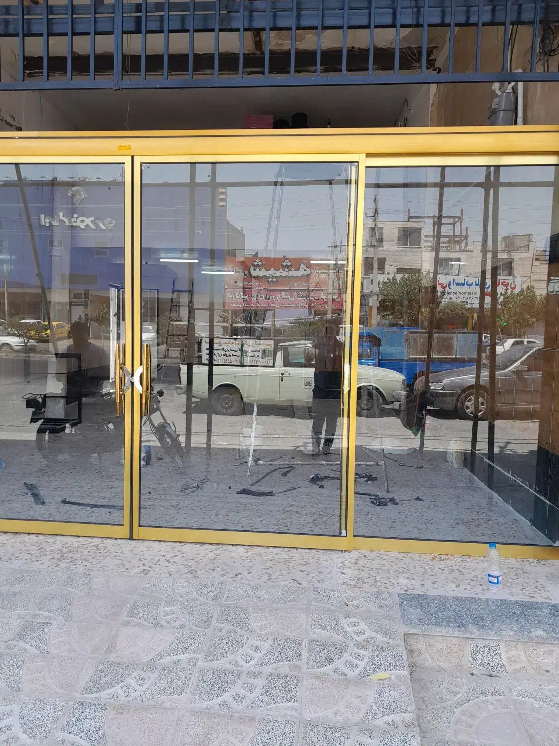 شیشه سکوریت قاسم زاده|خدمات پیشه و مهارت|اسلام‌شهر, شهرک امام حسین (میان آباد)|دیوار