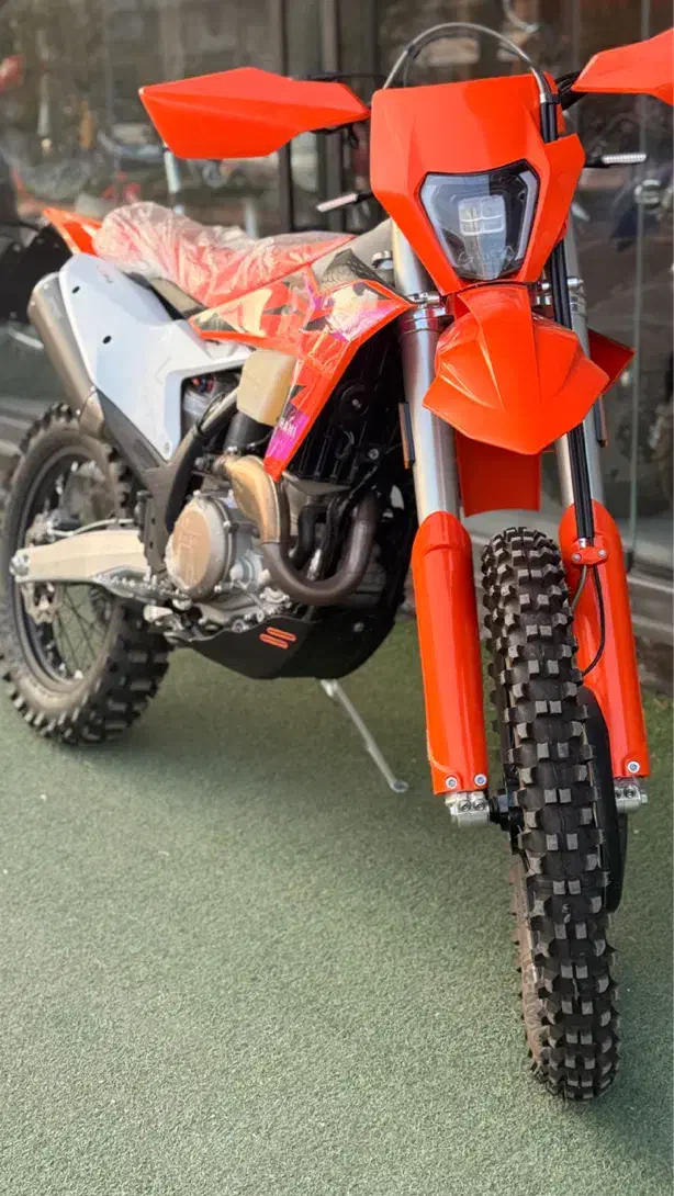 تریل  crf|موتورسیکلت|رشت, منظریه|دیوار