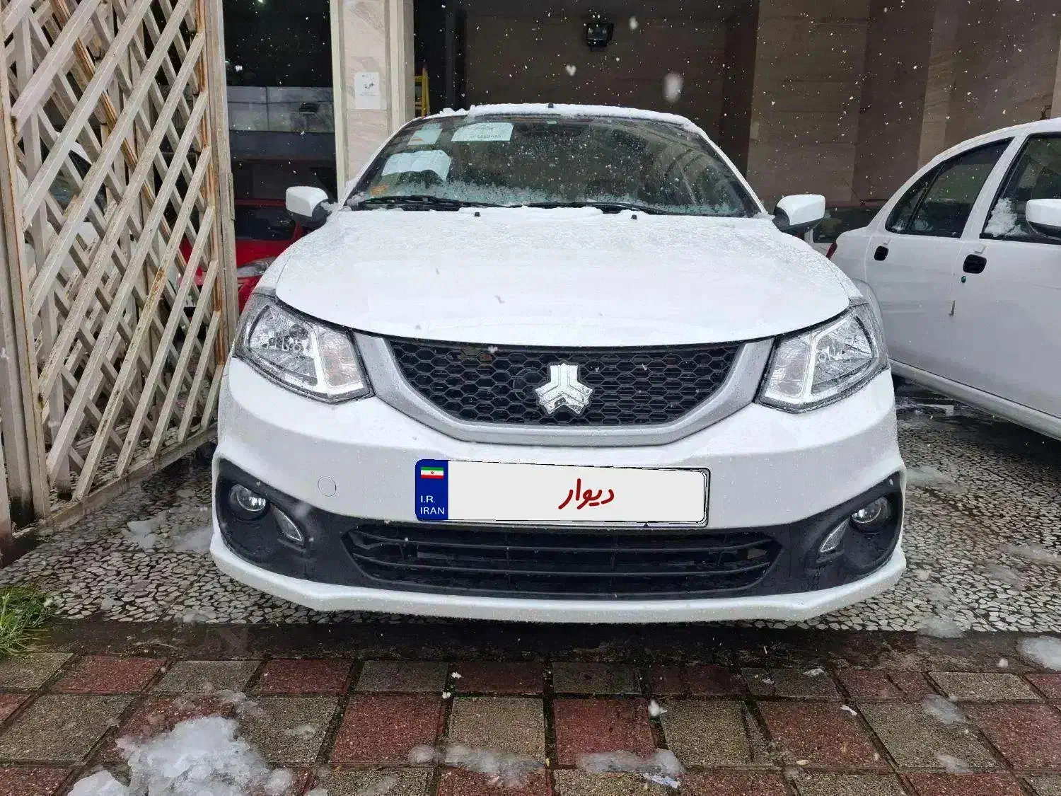 ساینا صفر۴۰۴|خودرو سواری و وانت|رشت, یخسازی|دیوار