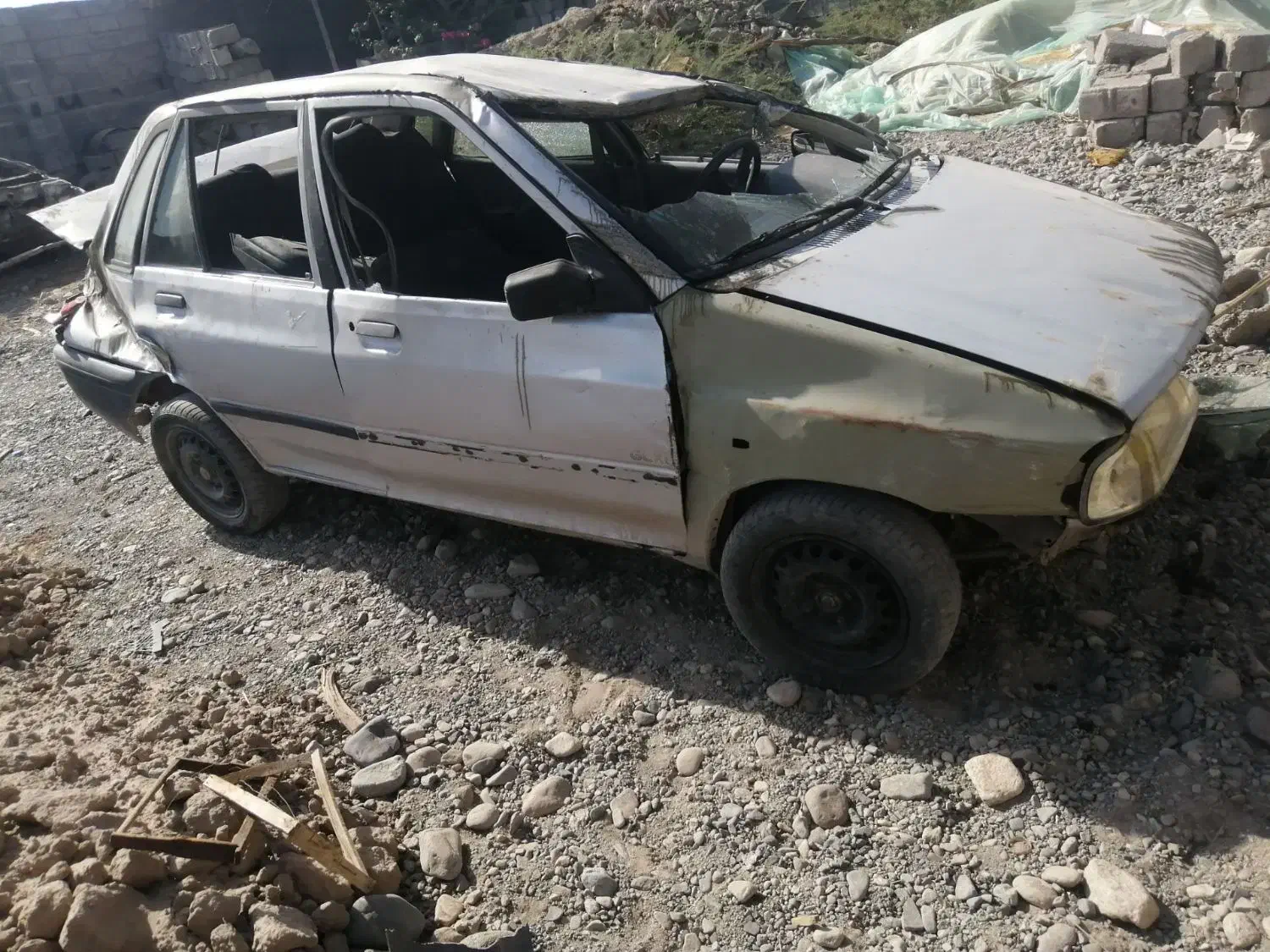 ماشین تصادفی|خودرو سواری و وانت|جیرفت, |دیوار