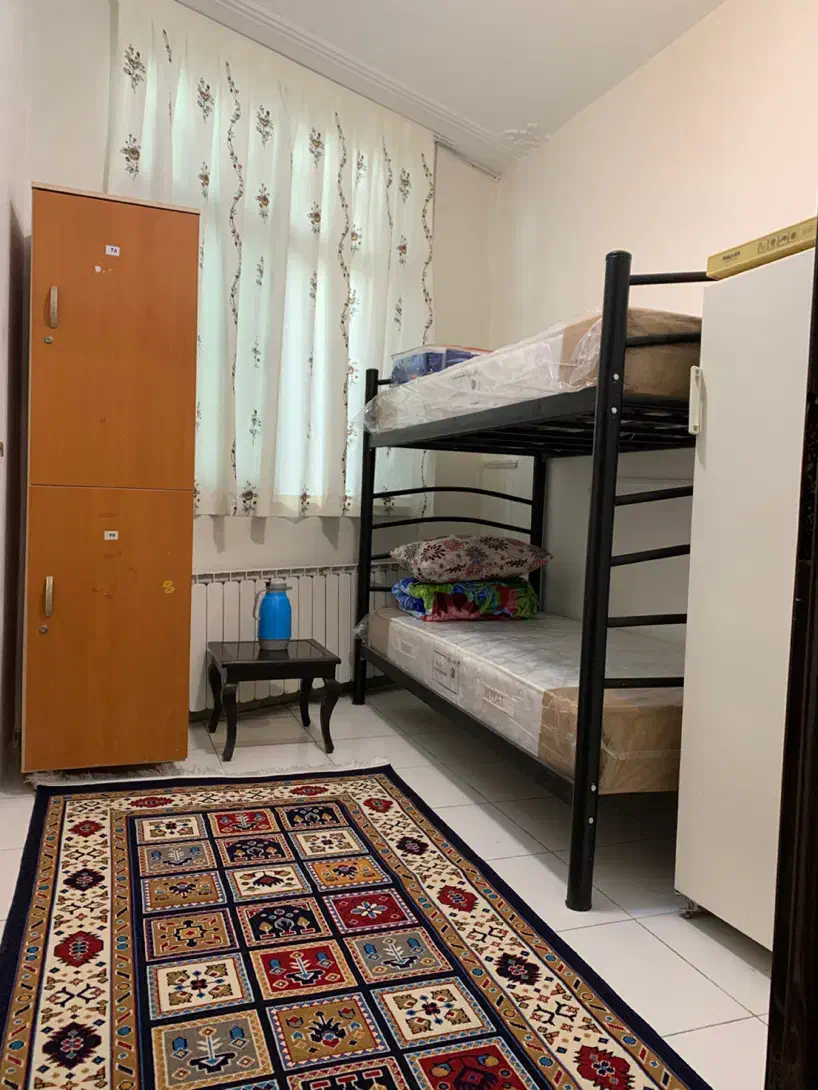 خوابگاه و پانسیون آقایان(کارمند-دانشجو)|اجارهٔ کوتاه‌مدت آپارتمان و سوئیت|تهران, نظامی گنجوی (توانیر)|دیوار