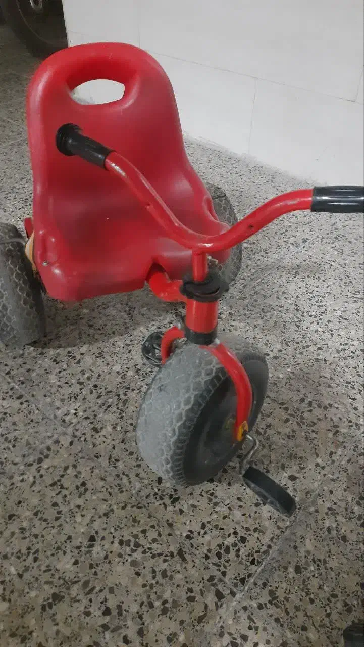 سه چرخه دو عدد|دوچرخه، اسکیت، اسکوتر|شیراز, شهرک برف فروشان|دیوار