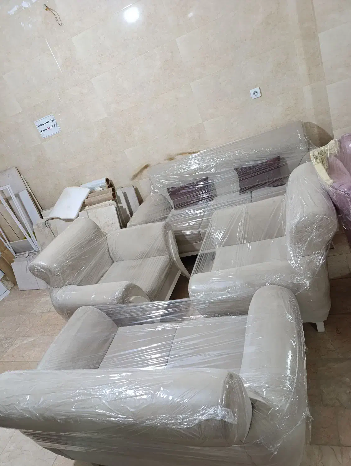 چنددستمبلزیرقیمت|مبلمان خانگی و میز عسلی|نجفآباد, کهریزسنگ|دیوار