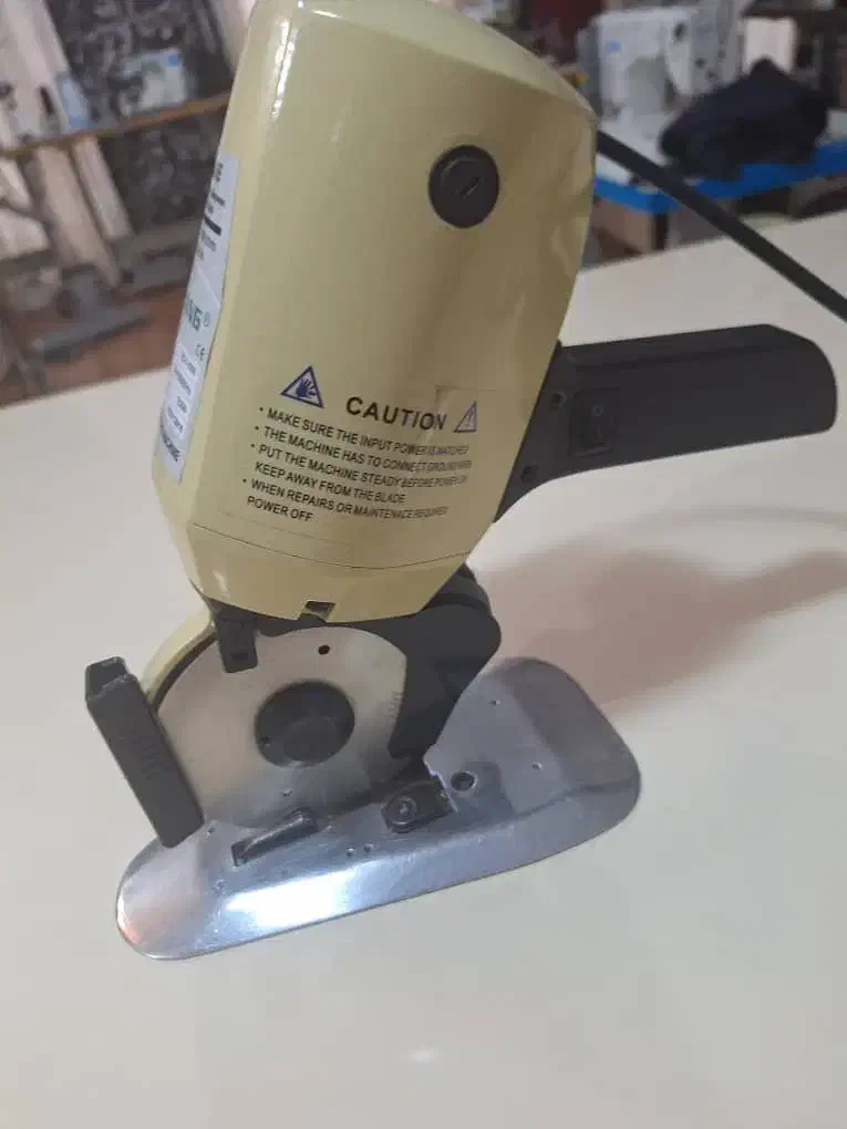 قیچی برقی درحد نو|لوازم خیاطی و بافتنی|بندر ماهشهر, |دیوار