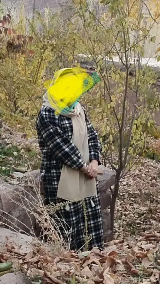 کفتان|لباس|مشهد, شهید قربانی|دیوار