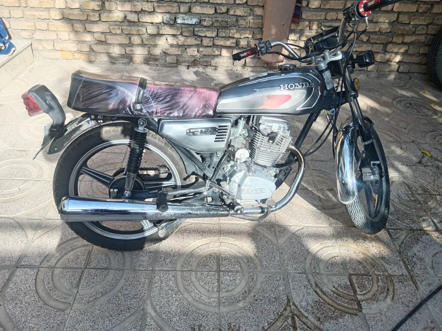 موتور 150 بلوچ مدل 95 مدارک کامل|موتورسیکلت|نجفآباد, گلدشت|دیوار