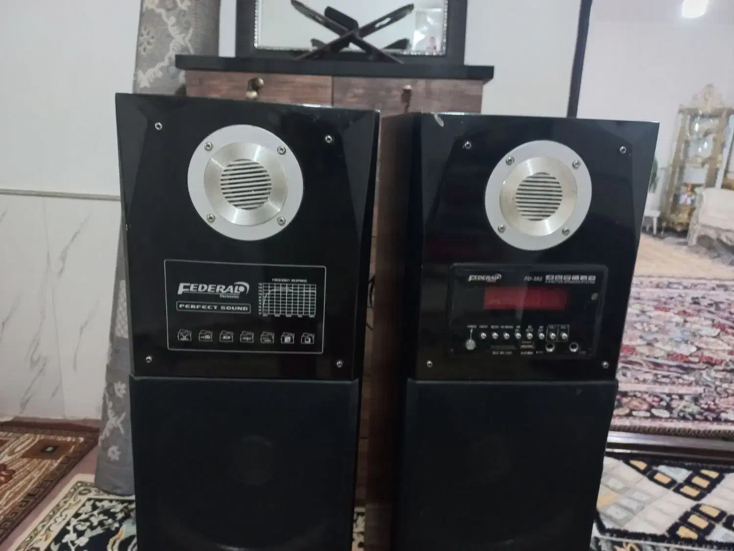 یه جفت باند فدرال کاملا سالم|سیستم صوتی خانگی|قزوین, |دیوار