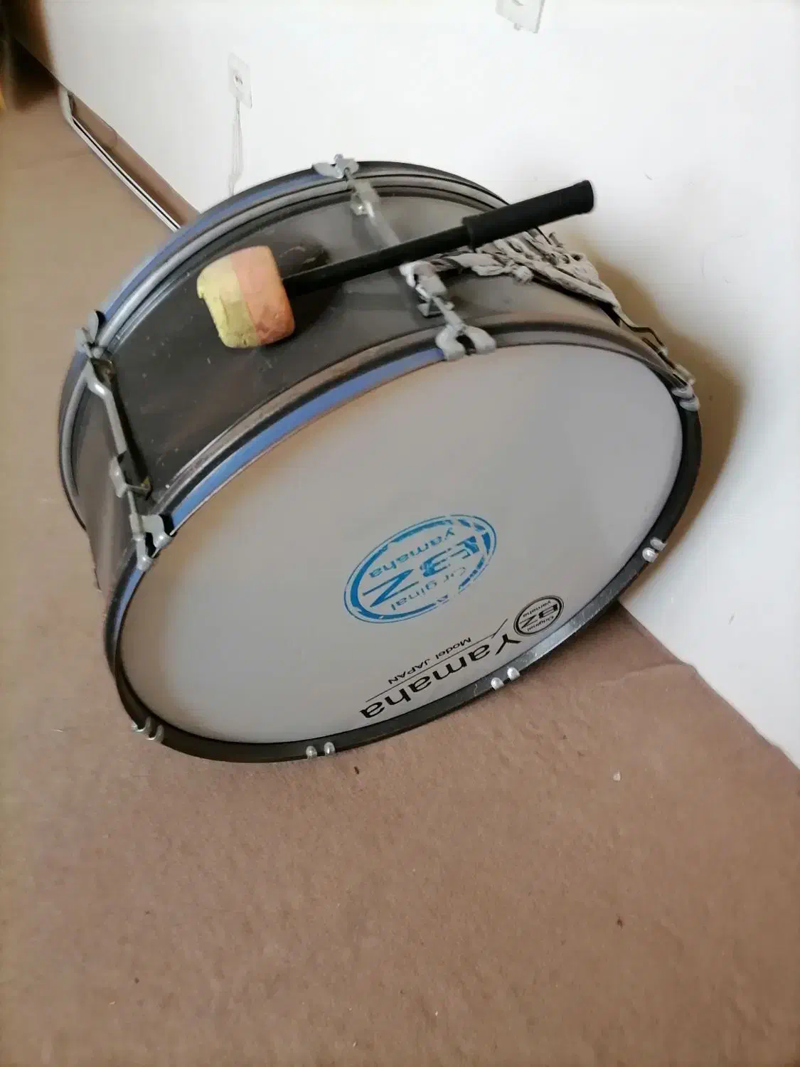 یک عدد طبل به فروش می‌رسد|درام و پرکاشن|تبریز, |دیوار