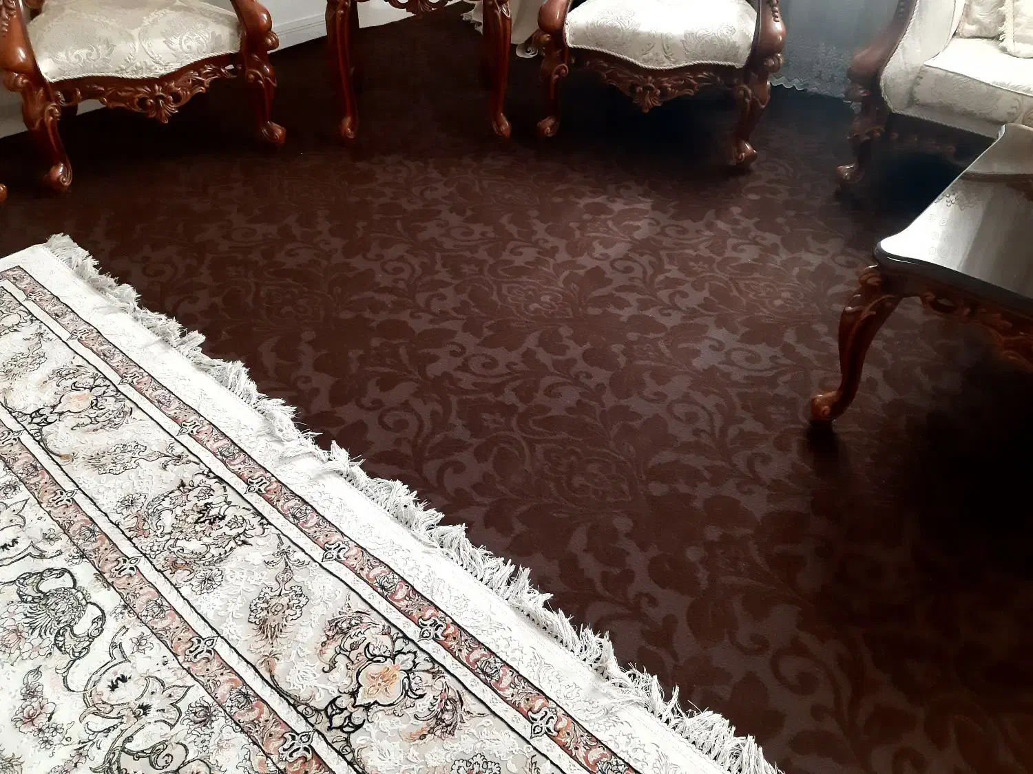 موکت طرح درباری با نقش گل|موکت|نسیم‌شهر, |دیوار
