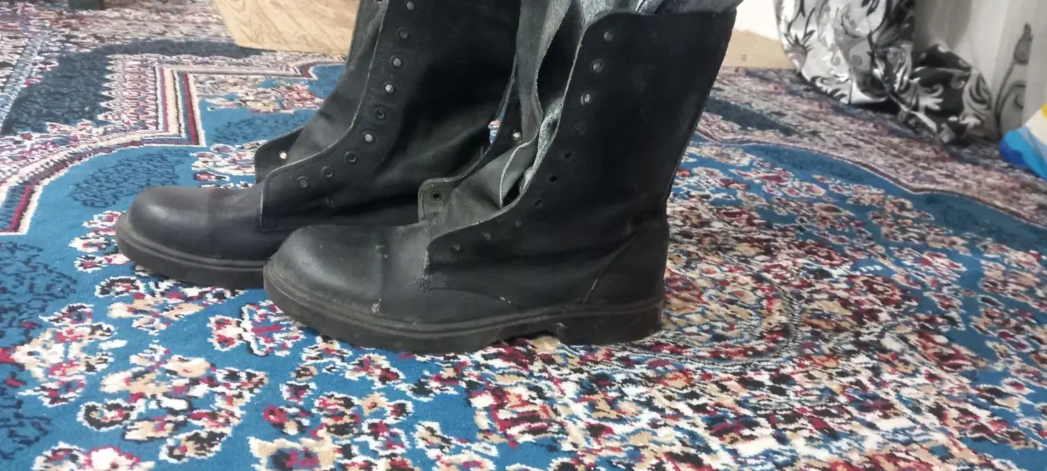 پوتین سربازی|کیف، کفش، کمربند|سمنان, |دیوار