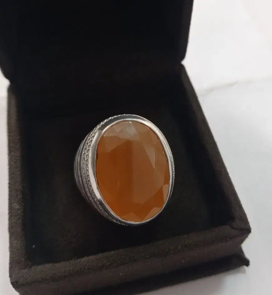 عقیق یمنی عسلی تراش الماسی دو طرفه|جواهرات|تهران, تهرانسر شمالی|دیوار