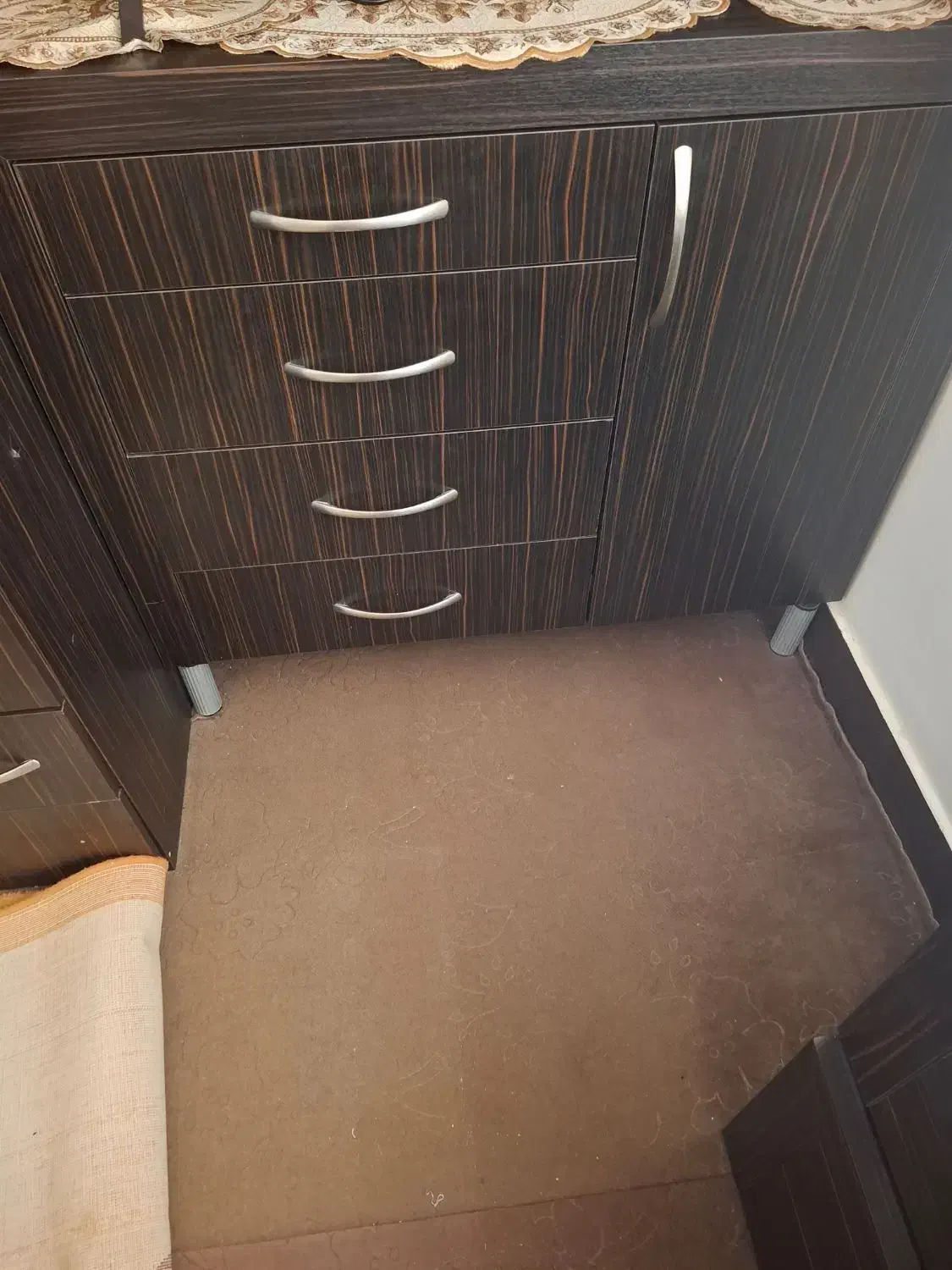 تخت وکمد|تشک تختخواب|خمینی‌شهر, |دیوار