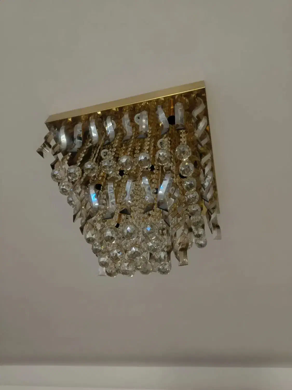 لوستر سقفی|لوستر و چراغ آویز|تبریز, |دیوار