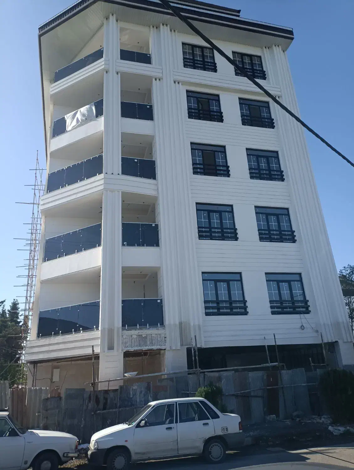 تولیدانواع درب وپنجرهه دووسه جدارهه|مصالح و تجهیزات ساختمان|کلاچای, |دیوار