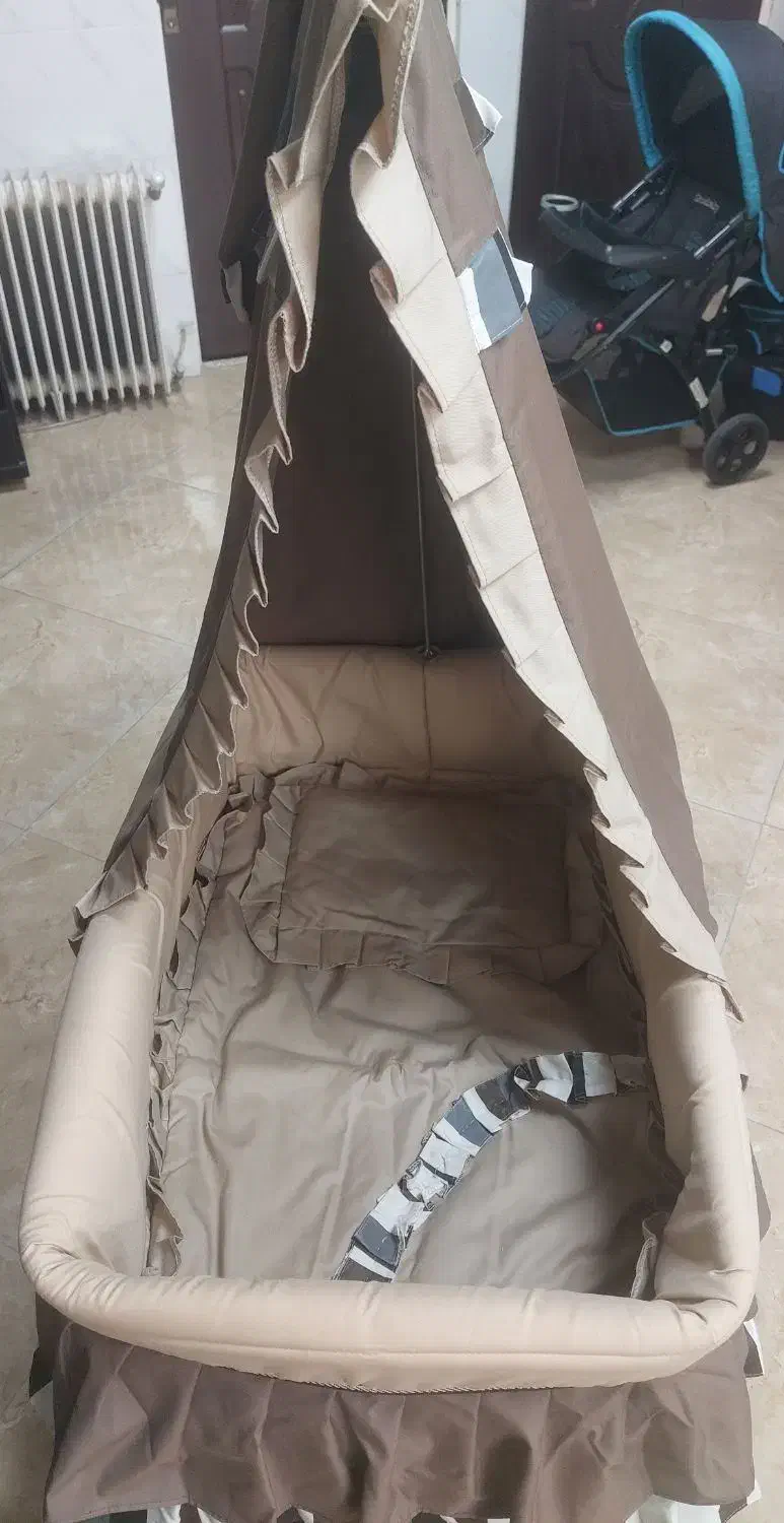 تخت فلزی نوزاد..|تخت و سرویس خواب|تهران, کوثر|دیوار