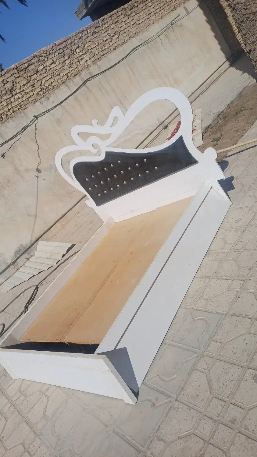 تخت خواب دو نفره|تخت و سرویس خواب|شیبکوه (فارس), |دیوار