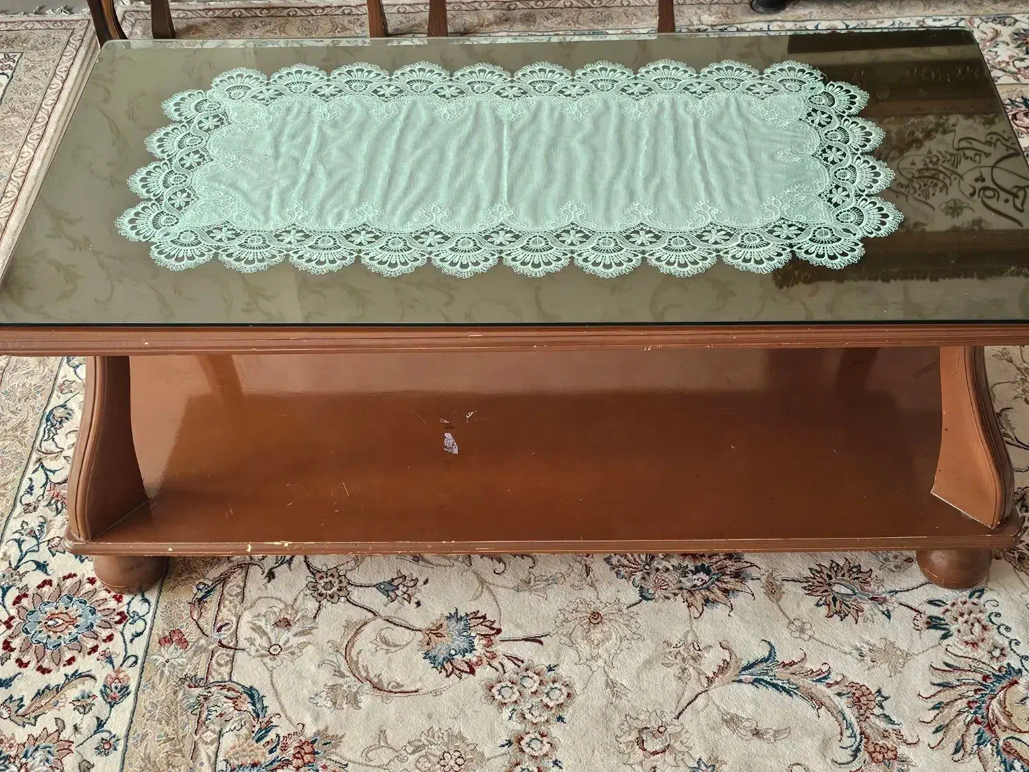 میز جلو مبلی چوب گردو|مبلمان خانگی و میز عسلی|مشهد, سید رضی|دیوار