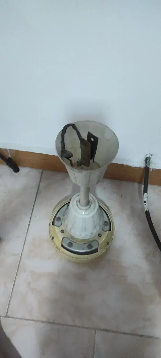 پنکه سقفی|پنکه و تصفیهکنندهٔ هوا|رشت, هلال احمر|دیوار