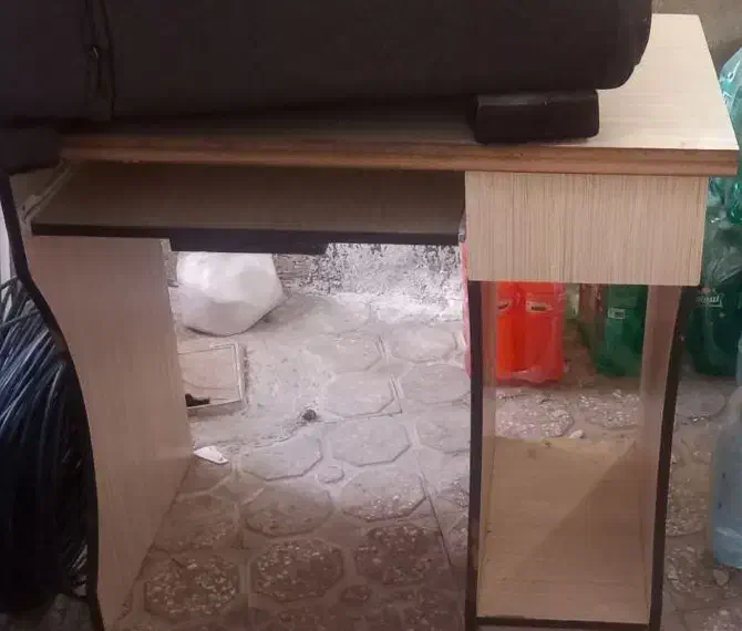 میز کامپیوتر ومبل|مبلمان خانگی و میز عسلی|سنندج, |دیوار