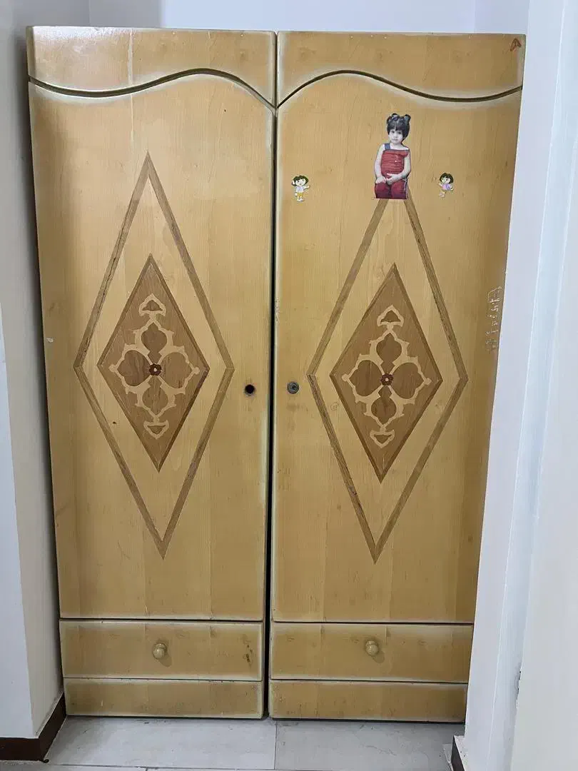 کمد دو لنگه|جاکفشی، کمد، دراور|هشتگرد, هشتگرد قدیم|دیوار