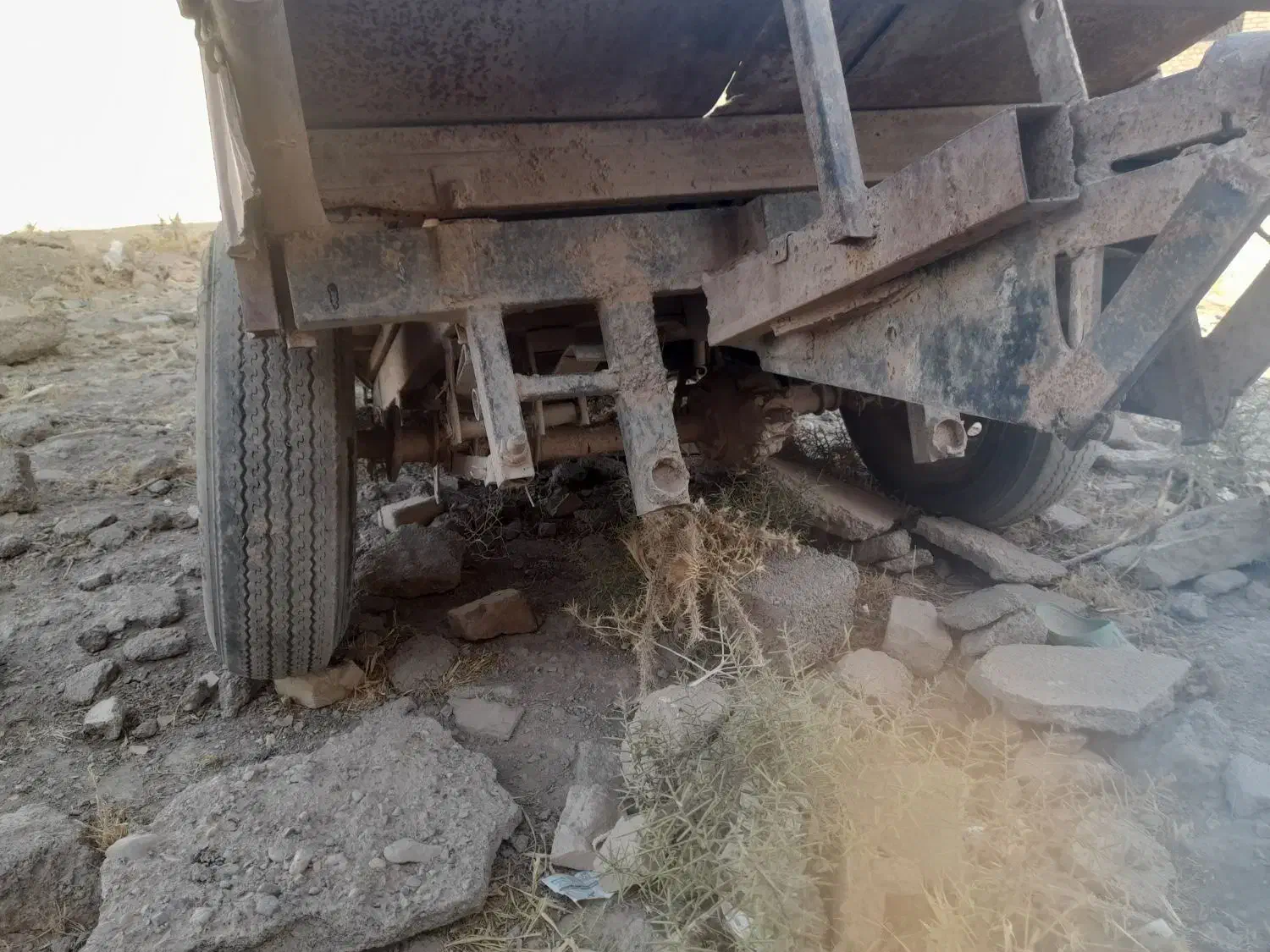 تریلی|قطعات یدکی و لوازم جانبی|فامنین, |دیوار