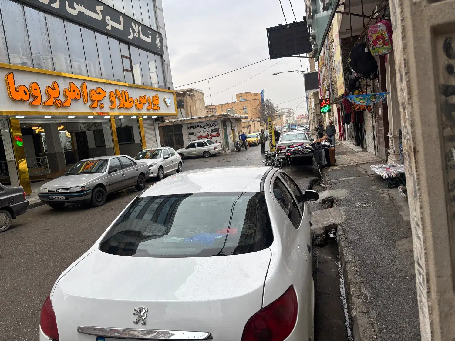 206sd v8|خودرو سواری و وانت|هشتگرد, هشتگرد قدیم|دیوار